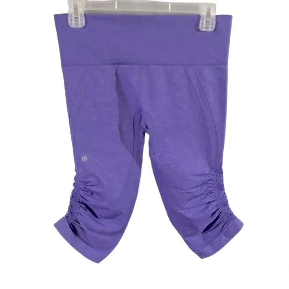 EUC Lululemon Women's Purple In The Flow Crop Leggings Sz 8